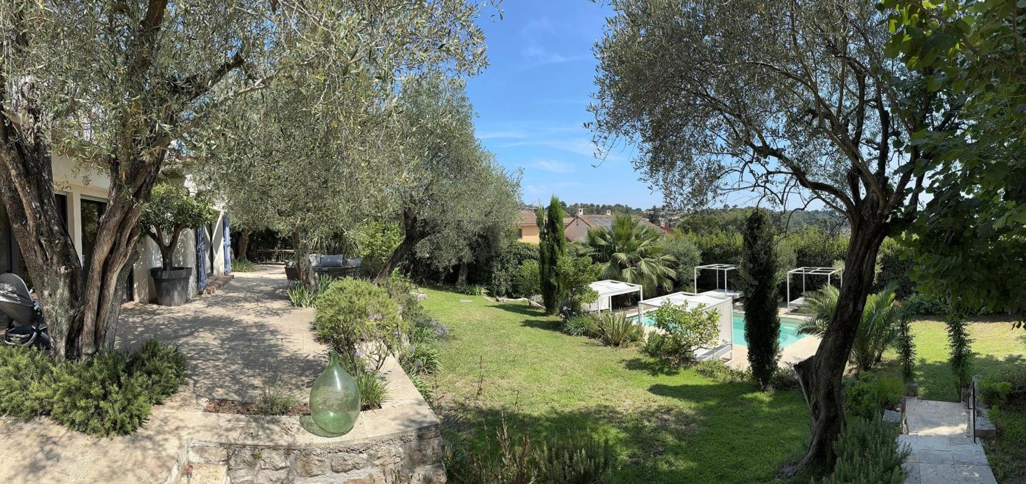 Bed and Breakfast Mas Saint Antoine à Grasse Extérieur photo